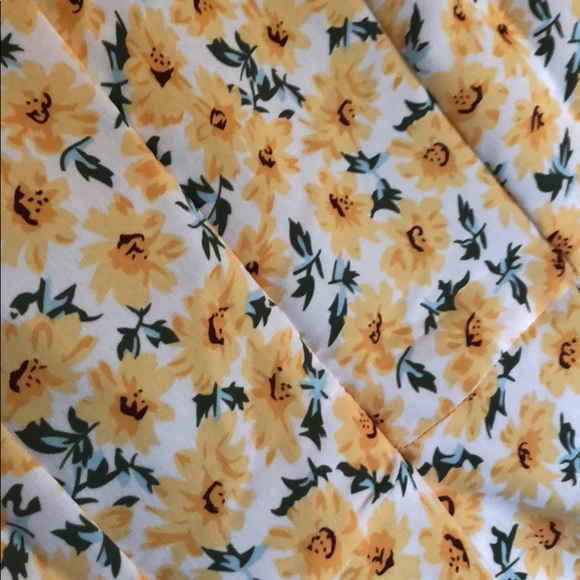 🌼Daphne Daisy Yellow Mini Dress Margeurite Floral - Picture 7 of 7